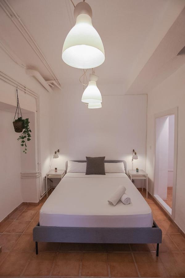 Centrico Apartamento Junto Al Cervantes Málaga Kültér fotó
