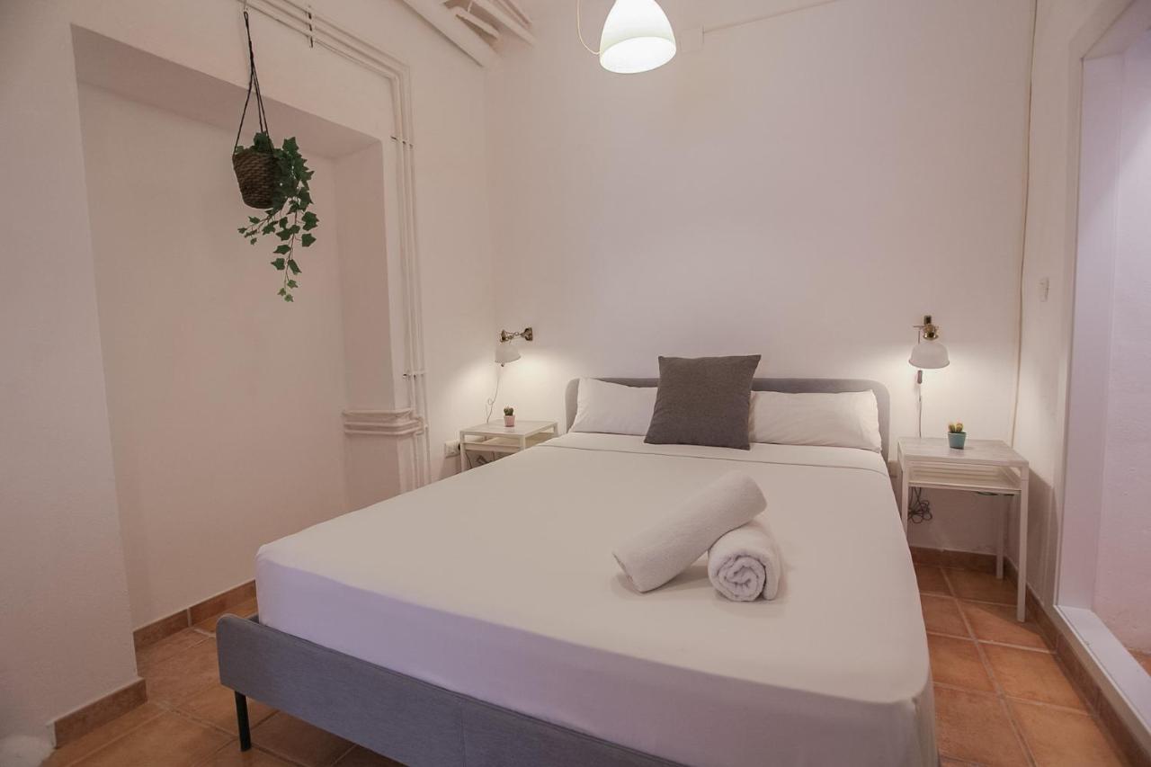 Centrico Apartamento Junto Al Cervantes Málaga Kültér fotó